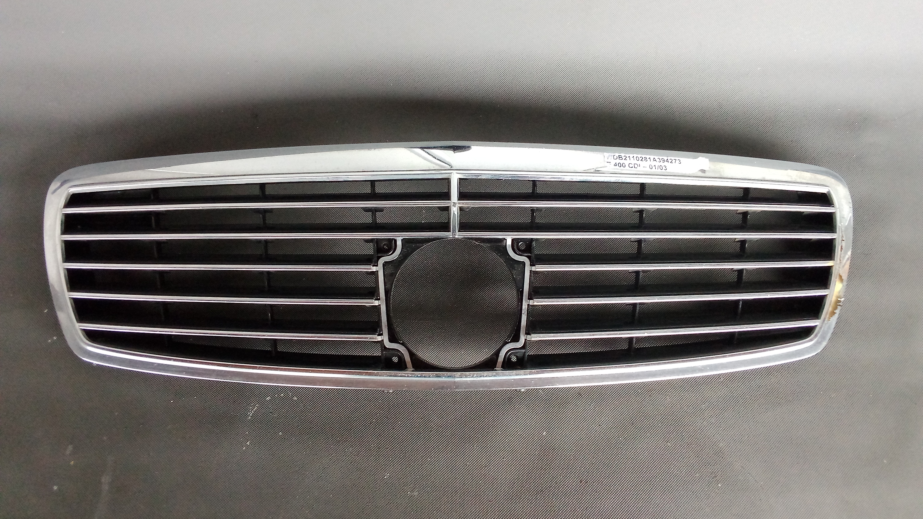 A2118800683 9040 Mercedes Kühlergrill Grill W211 E-Klasse Elegance Schwarz #9E