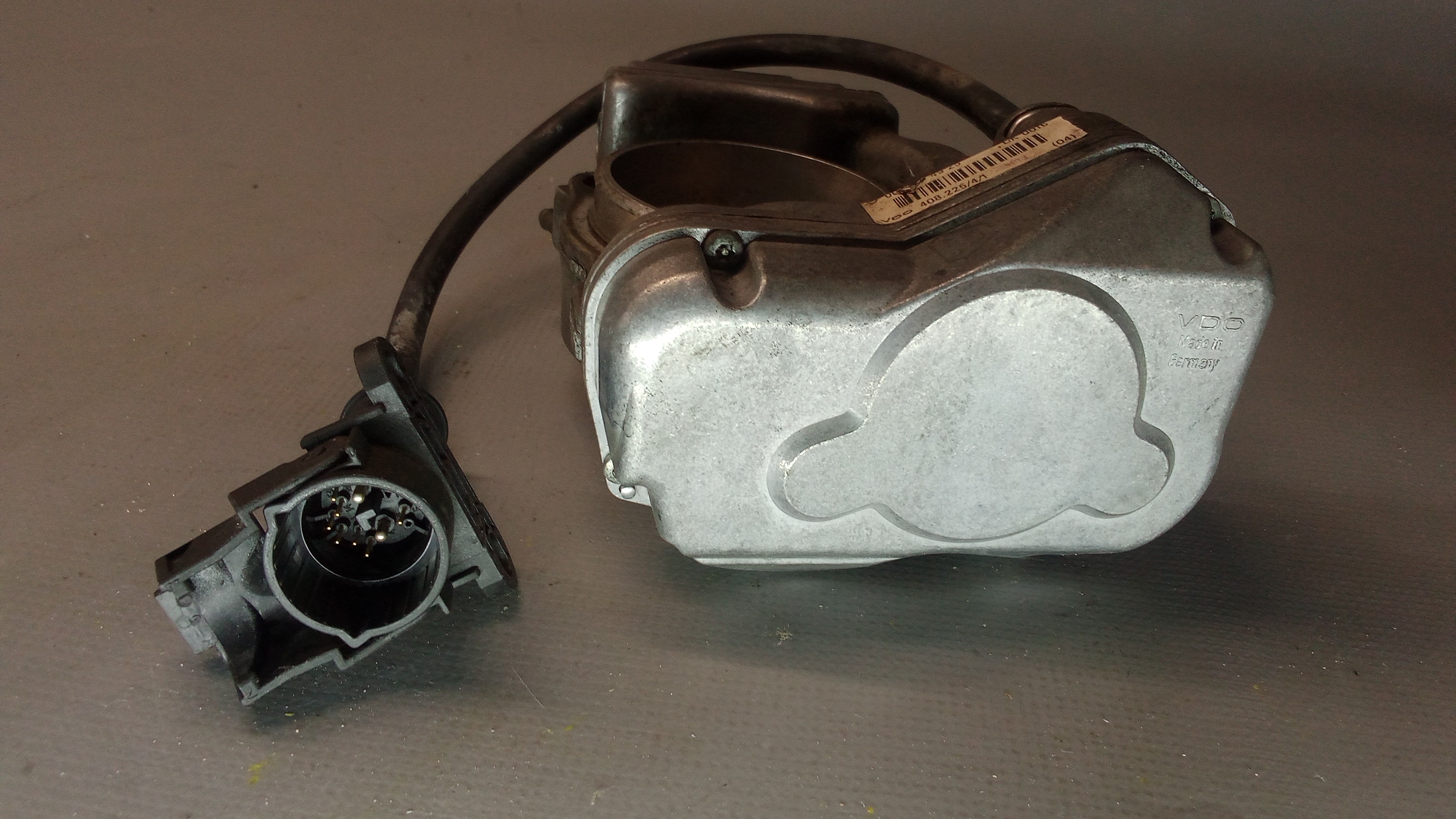 A0001414925 Ansaugluftdrossel Drosselklappe Schieber M104 #9