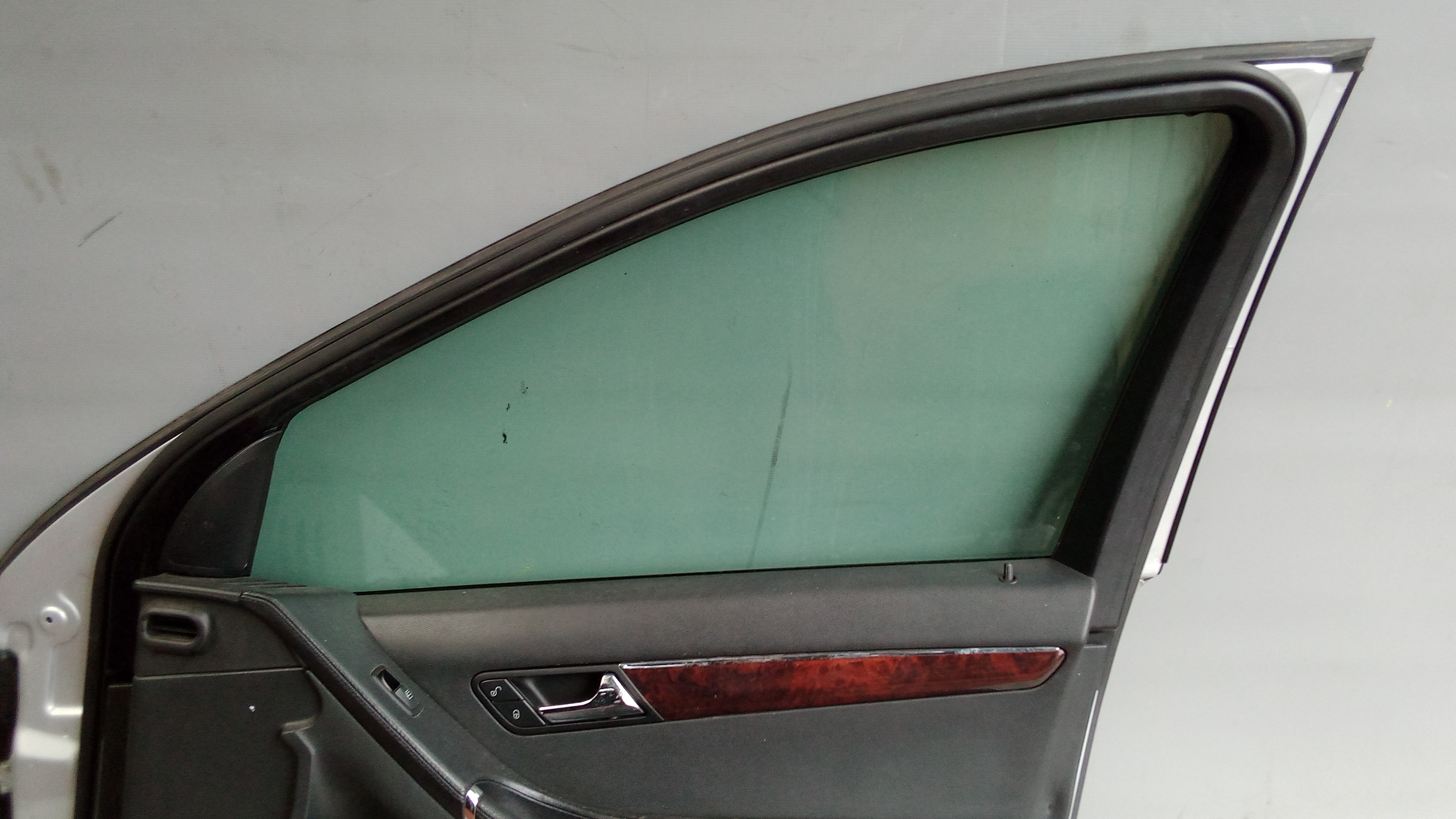 A2517200805 775 Mercedes W251 R-Klasse Tür Vorne Rechts Iridiumsilber #R1