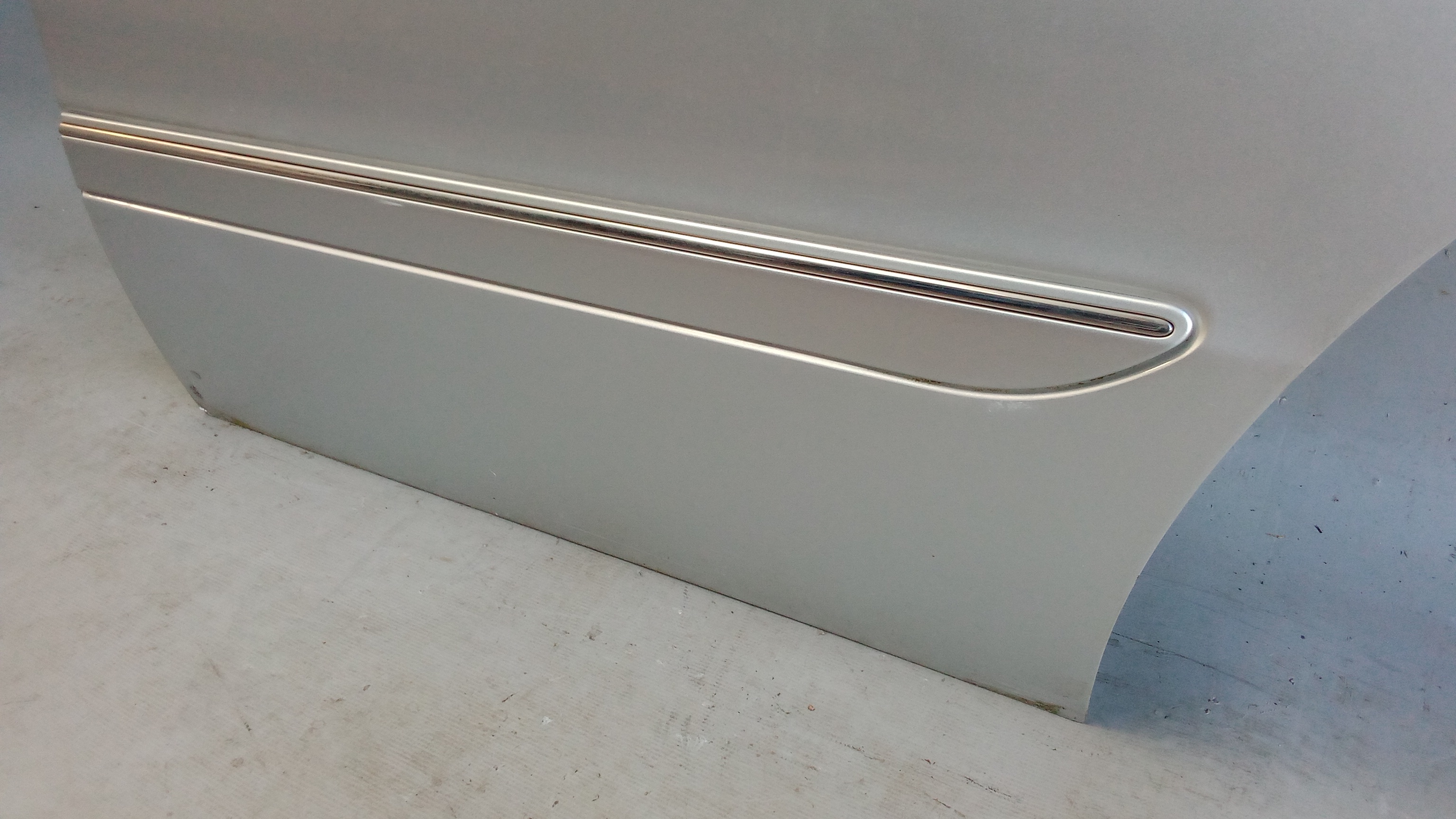 A2517300905 775 Mercedes W251 R-Klasse Tür Hinten Links Iridiumsilber #R7