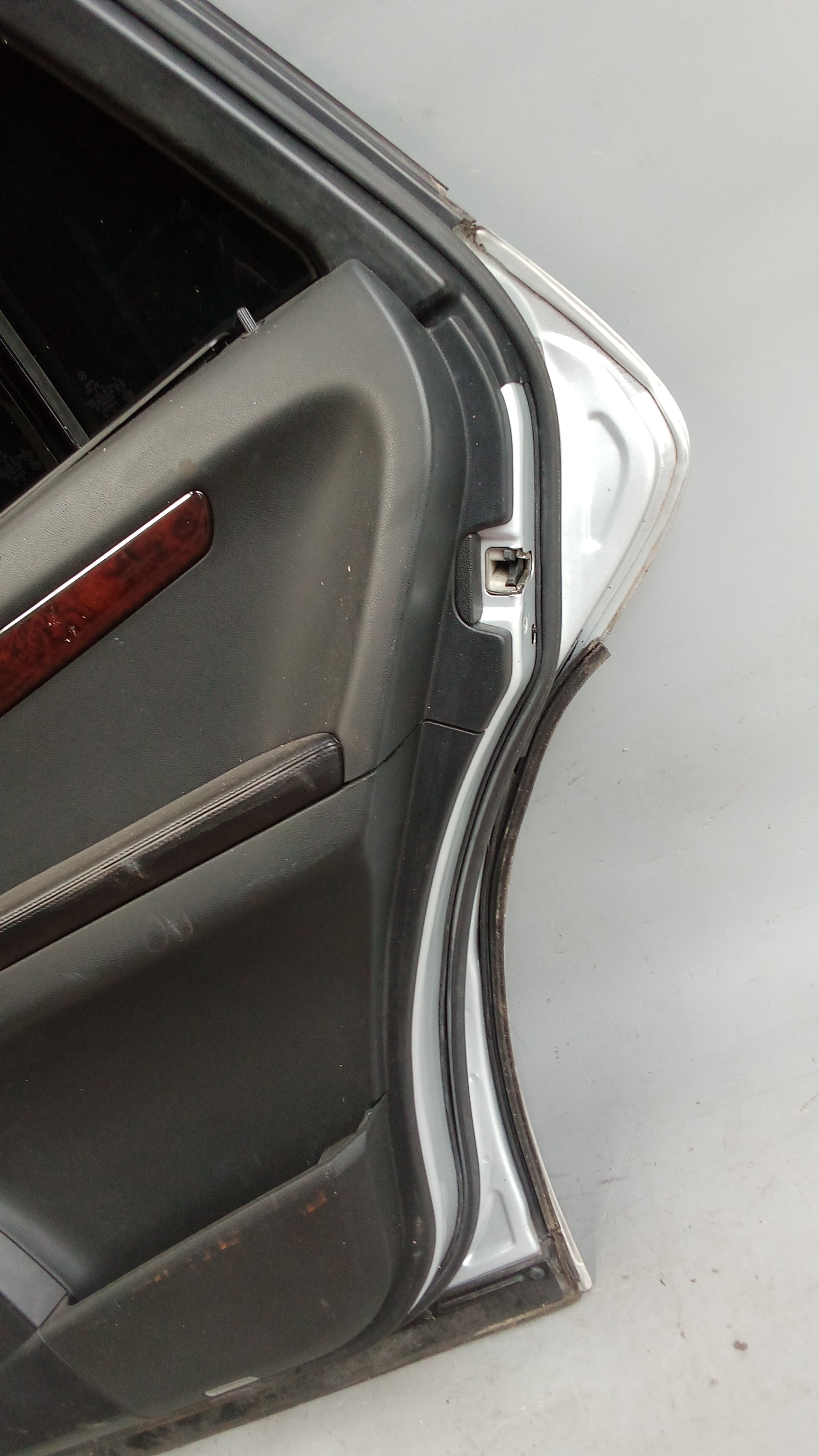 A2517301005 A2517300205 775 Mercedes W251 R-Klasse Tür Hinten Rechts Iridiumsilber #R2