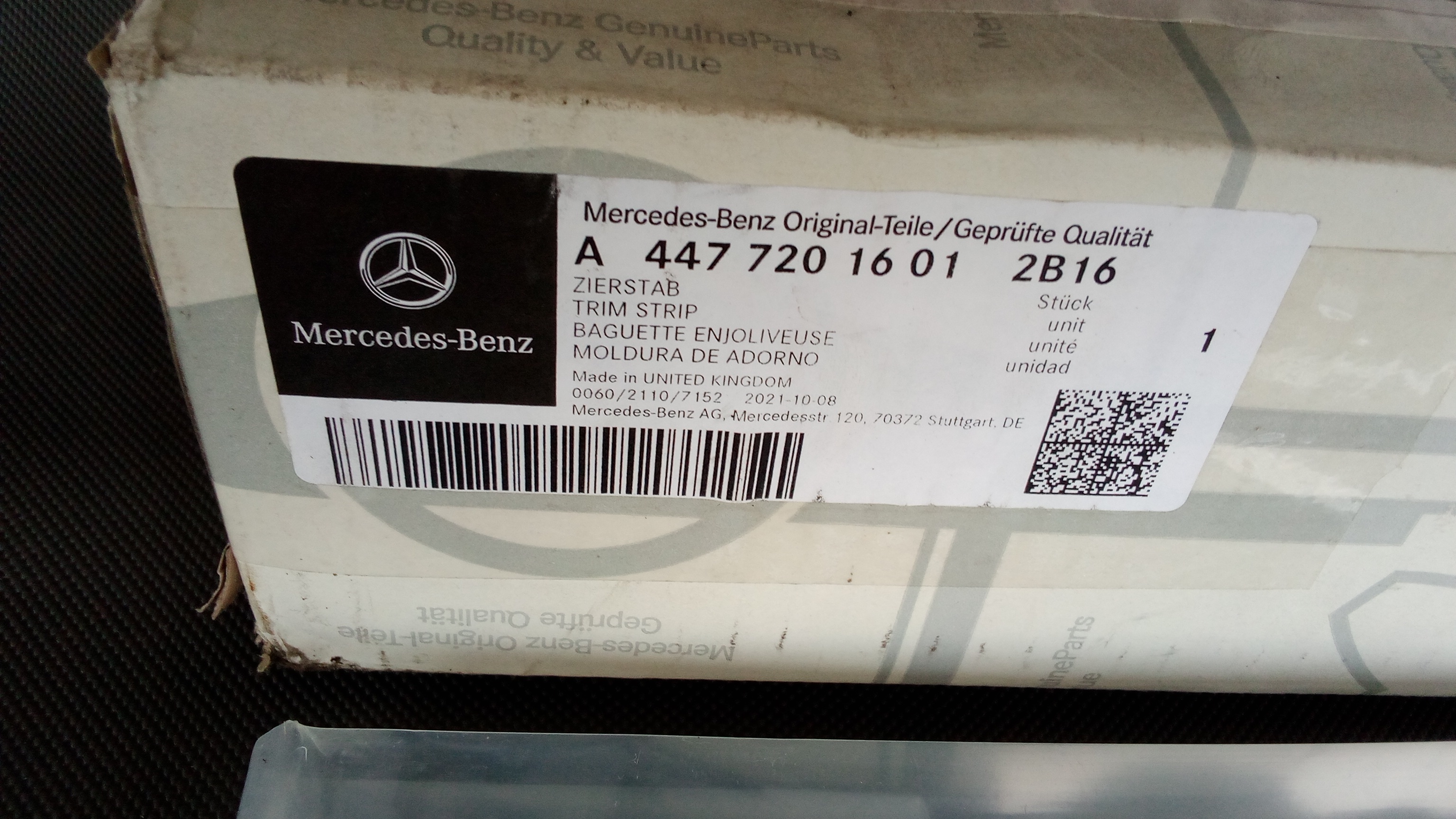 A4477201601 A4477209701 2B16 Mercedes W447 Vito Viano Zierstab Aussen Links