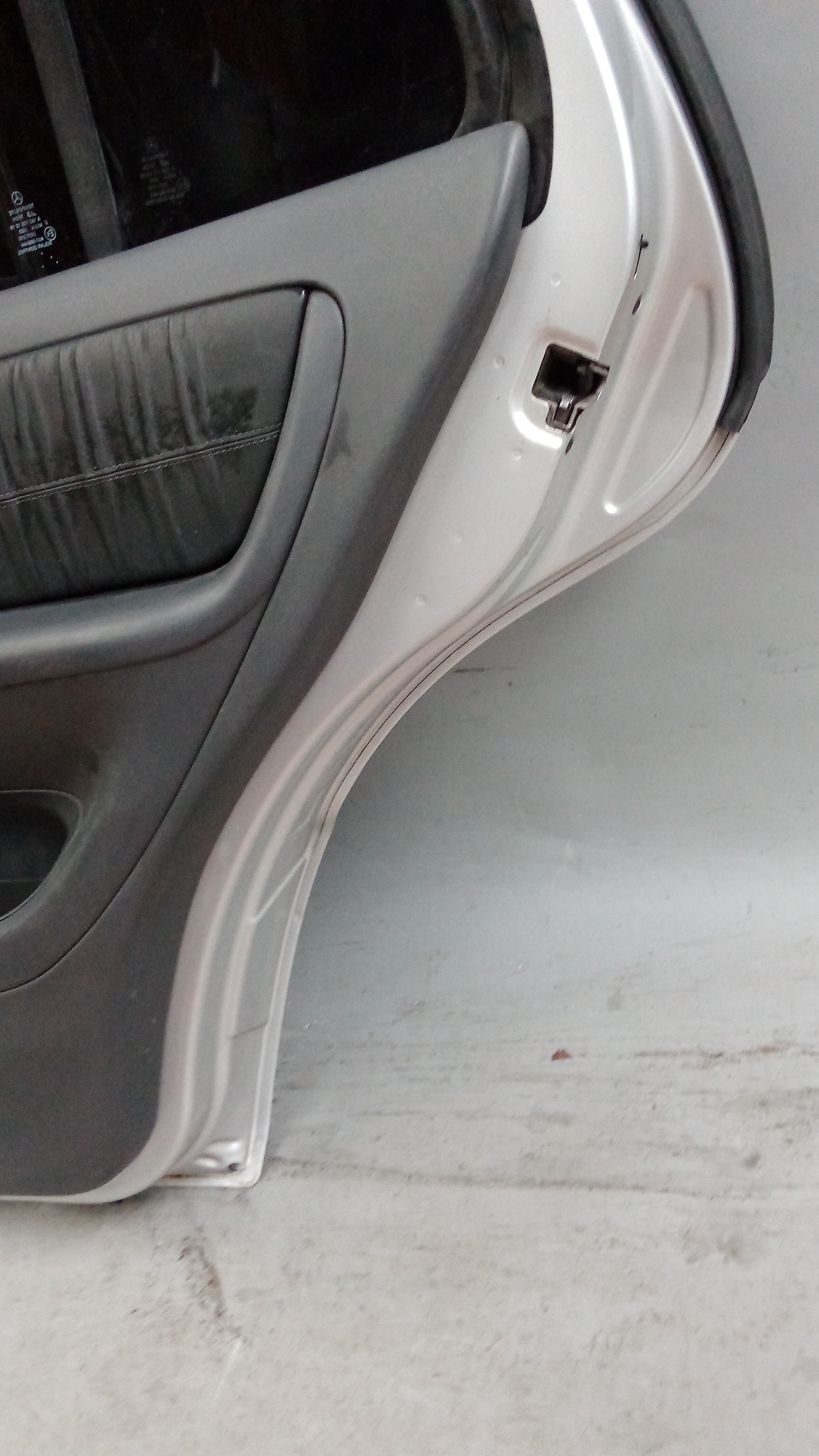 A1637301605 744 Brillantsilber W163 M-Klasse ML Fondtür Tür Hinten Rechts #C9