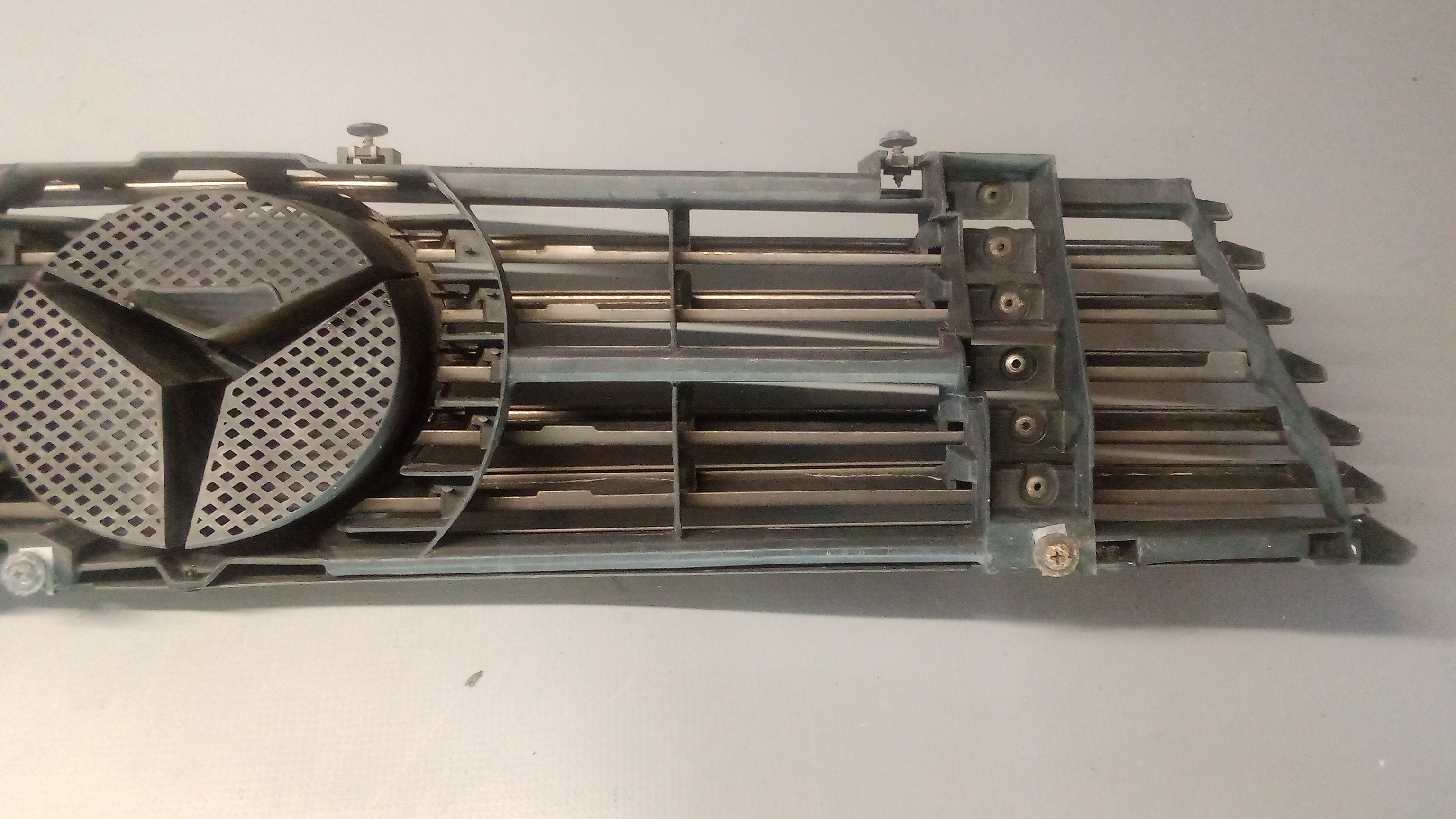 A1298800185 A1298800285 Mercedes Kühlergrill Frontgrill Grill R129 SL #21