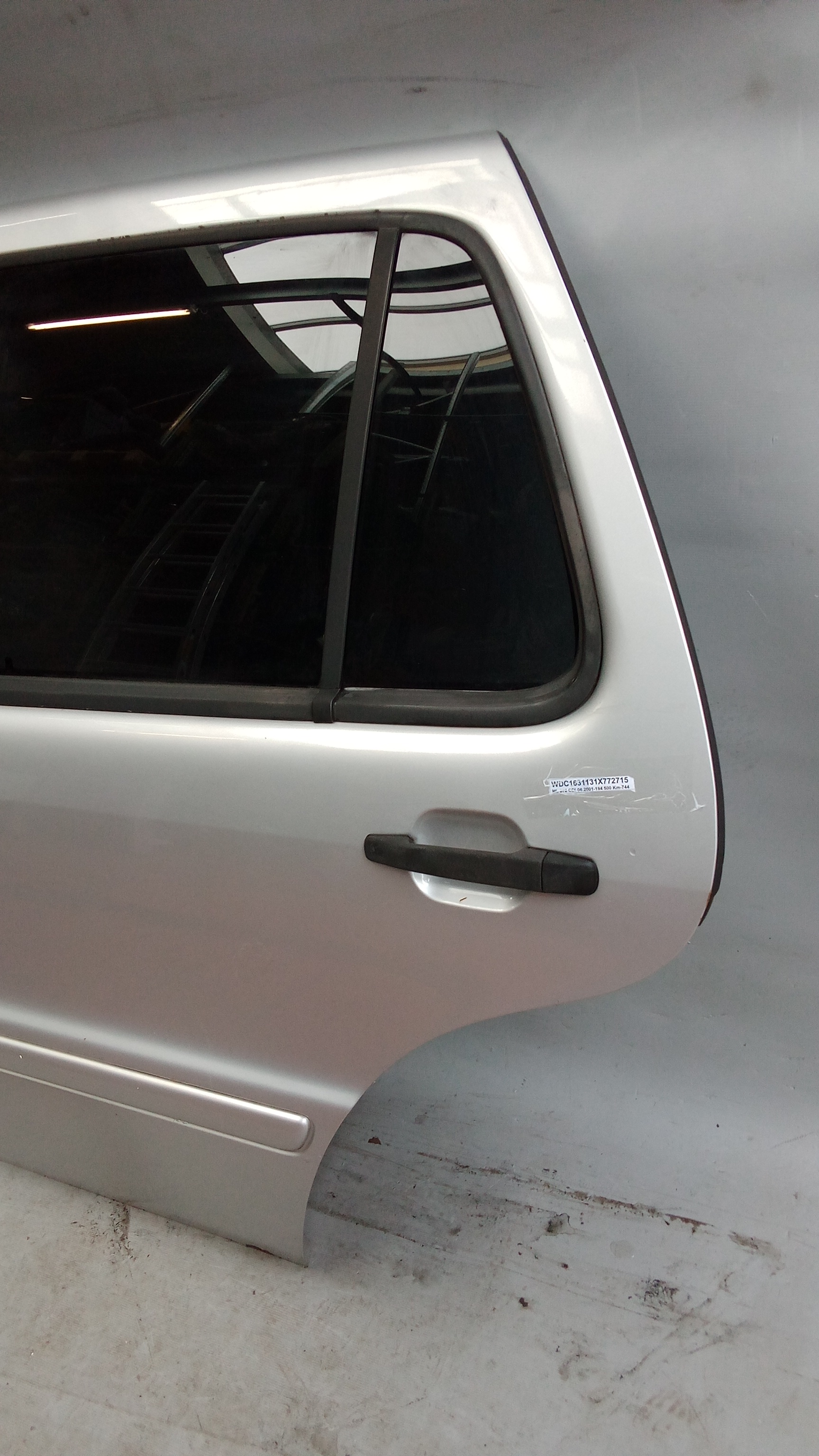 A1637301505 744 Brilliantsilber W163 M-Klasse ML Fondtür Tür Hinten Links #C10