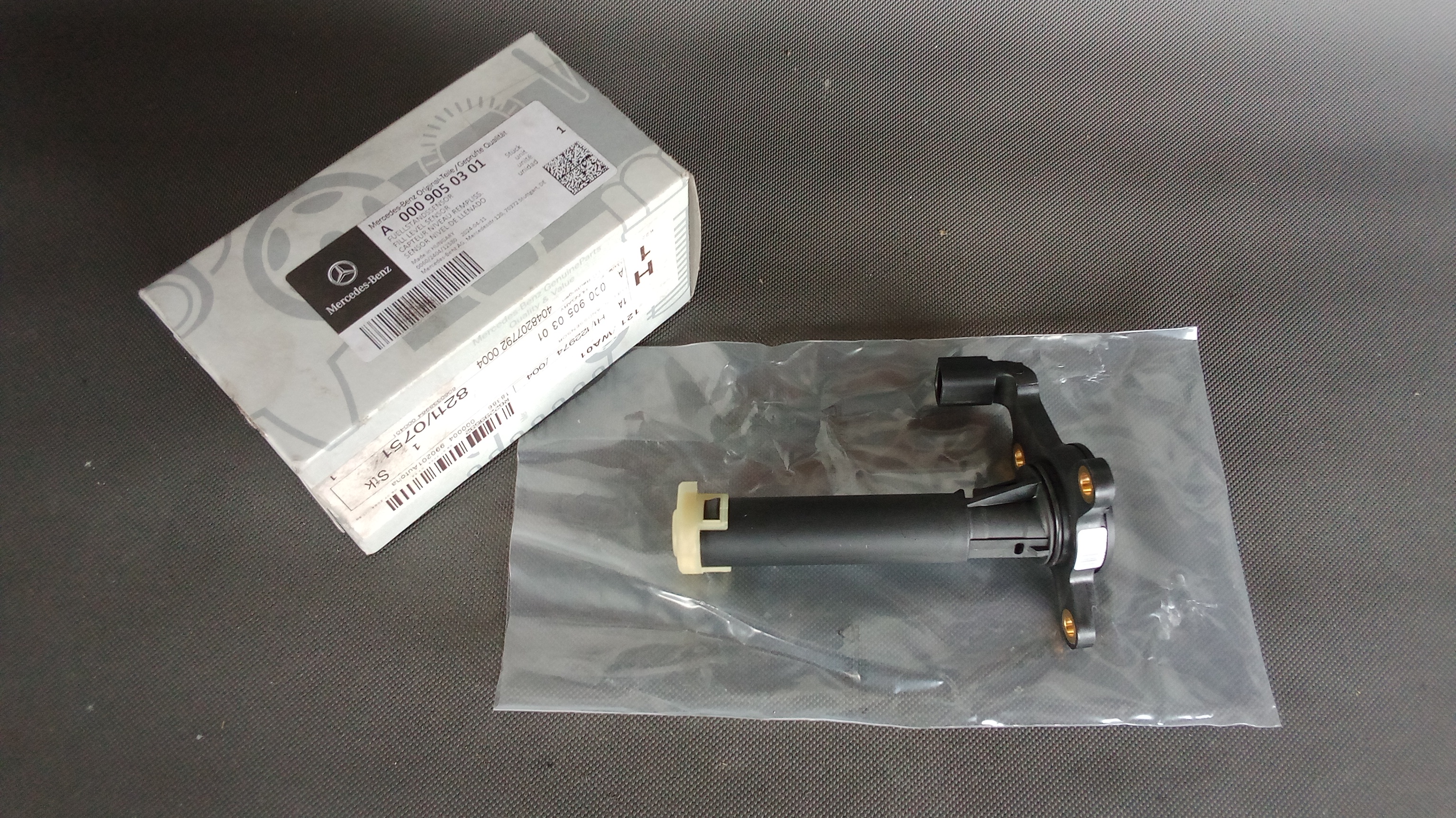 A0009050301 A0061533028 Mercedes Füllstandsensor Ölstandgeber