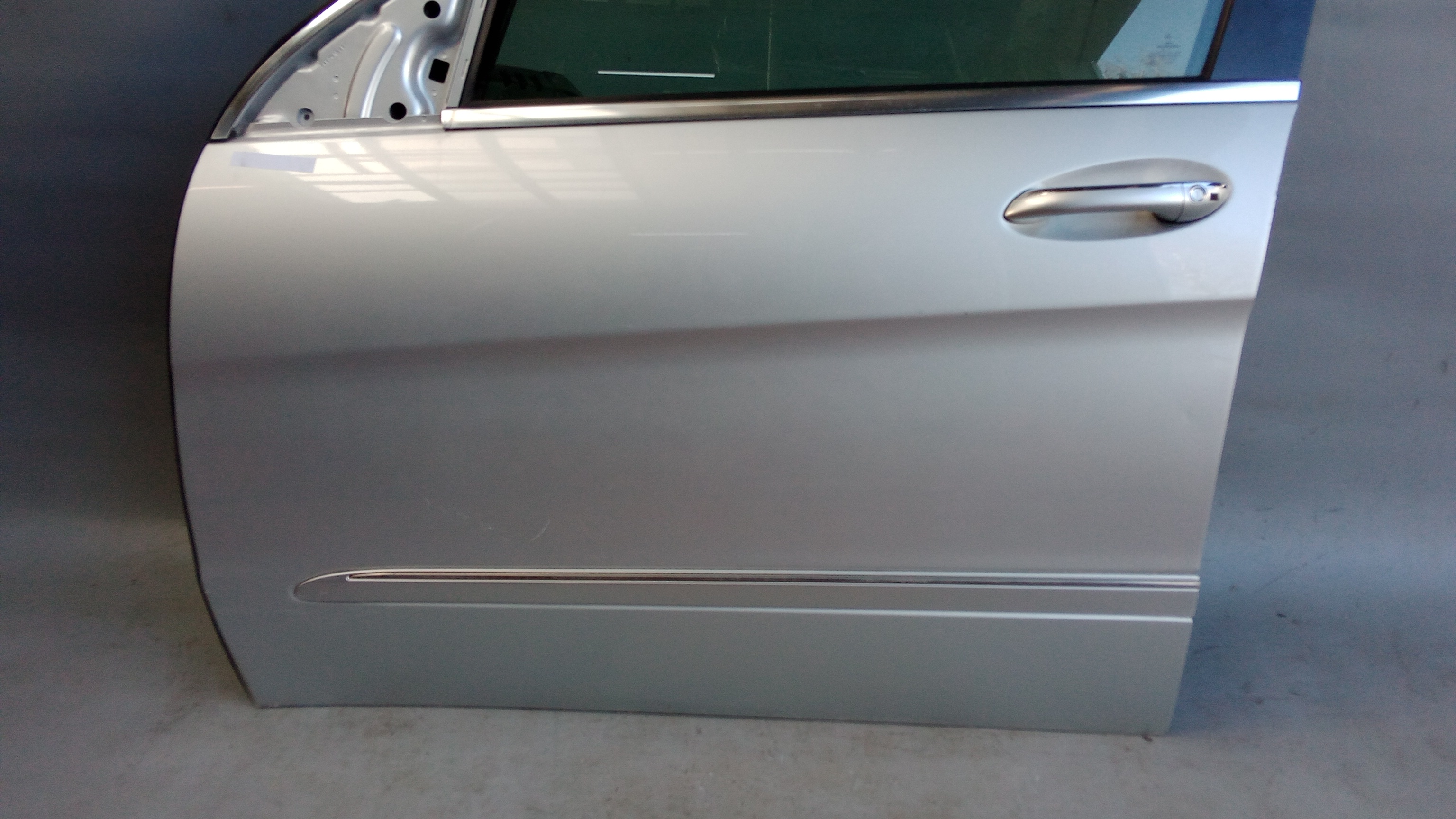 A2517200705 775 Mercedes W251 R-Klasse Tür Vorne Links Iridiumsilber #7R