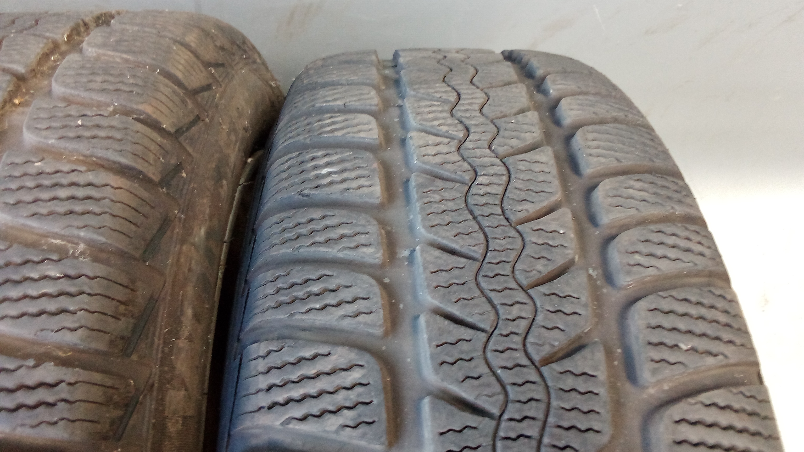 KBA44395 Mercedes W168 Alufelgen + Winterreifen 7x15 et50 185 55 R15 #XP