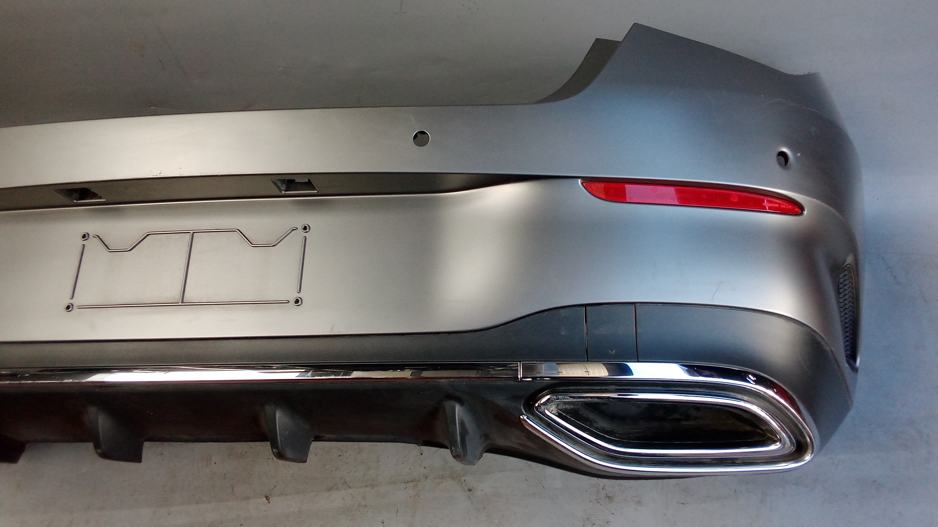 A1188859501 7662 Mercedes C118 CLA AMG Stoßstange Hinten Mountaingrau #9F