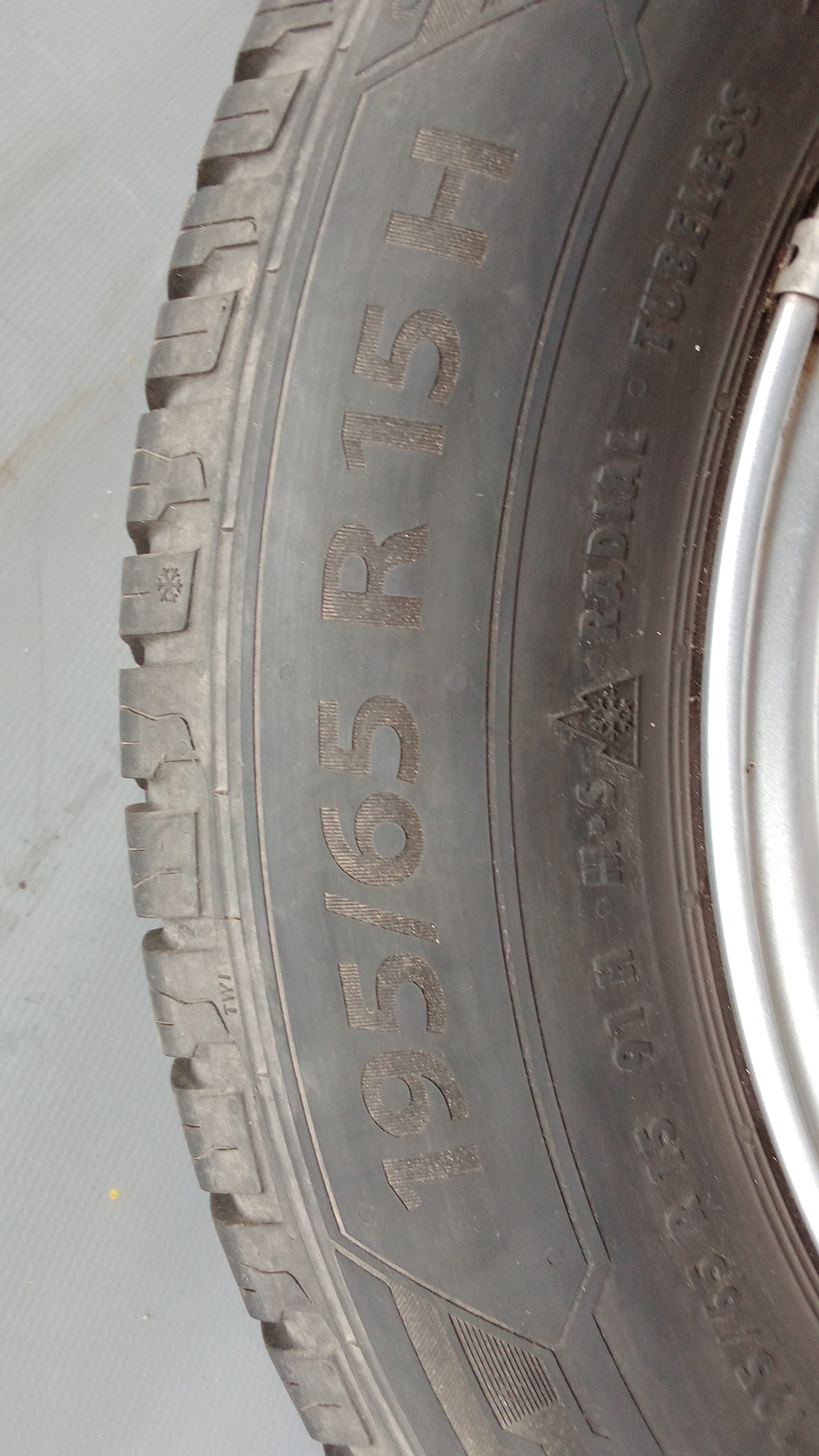 KBA45200 Mercedes W202 W208 W203 R170 Alufelgen + Allwetterreifen 7x15 et37 195 65 R15 #Hj