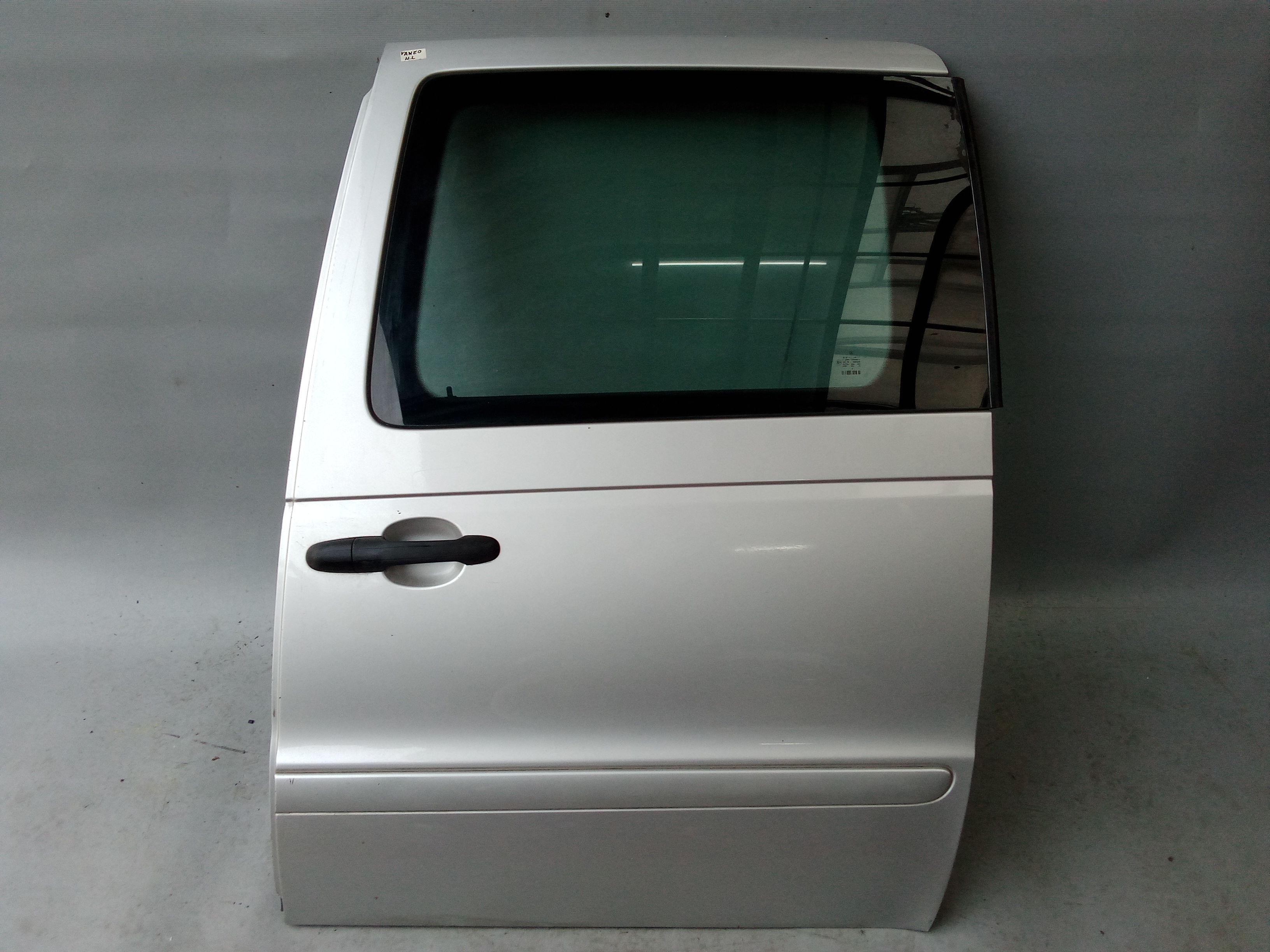 A4147300205 744 Links Mercedes W414 Vaneo  Schiebetür Tür Türe Hinten Links #X5