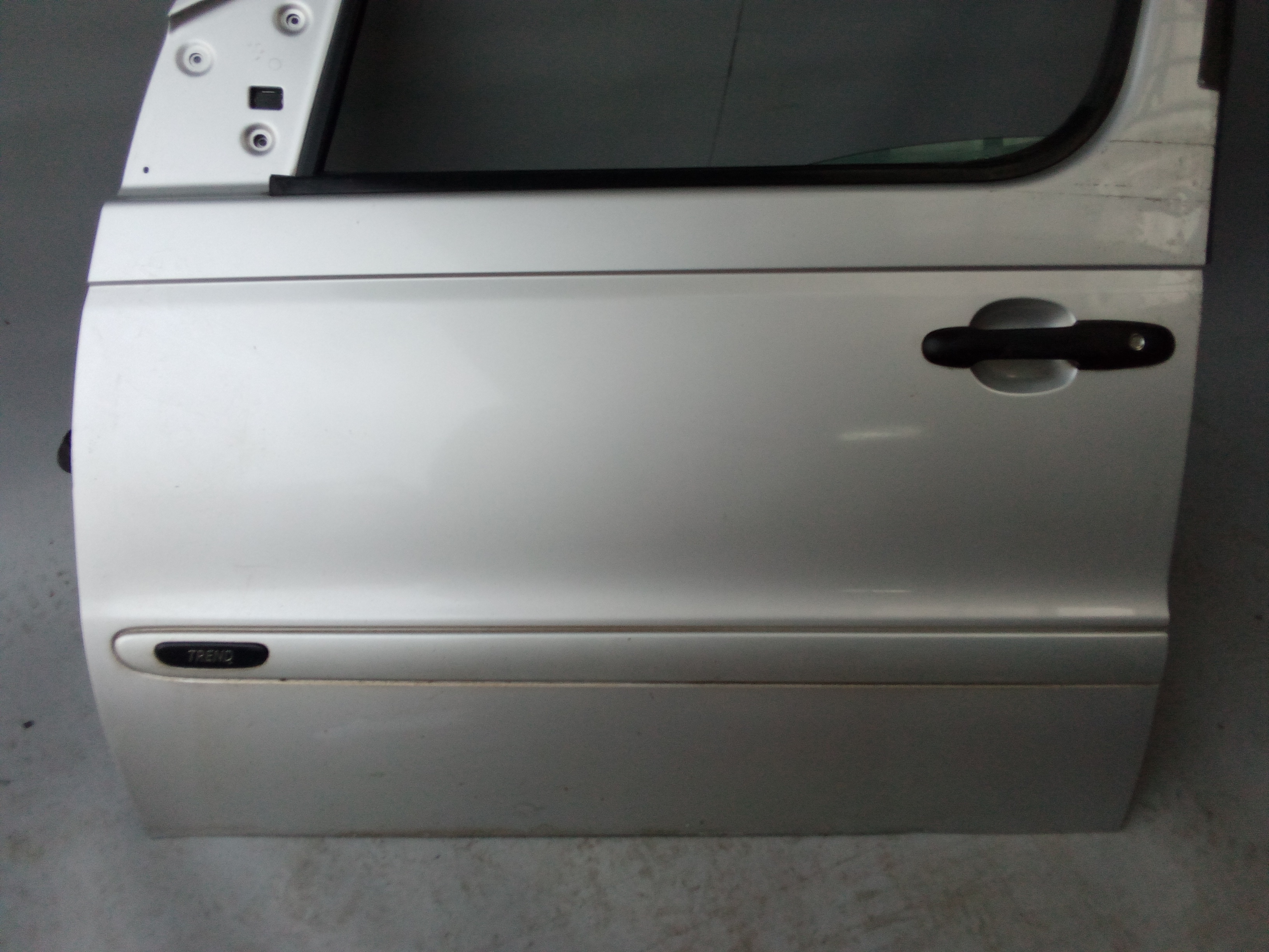 A4147200005 744 Silber Mercedes W414 Vaneo Fahrertür Tür Türe Vorne Links #X2