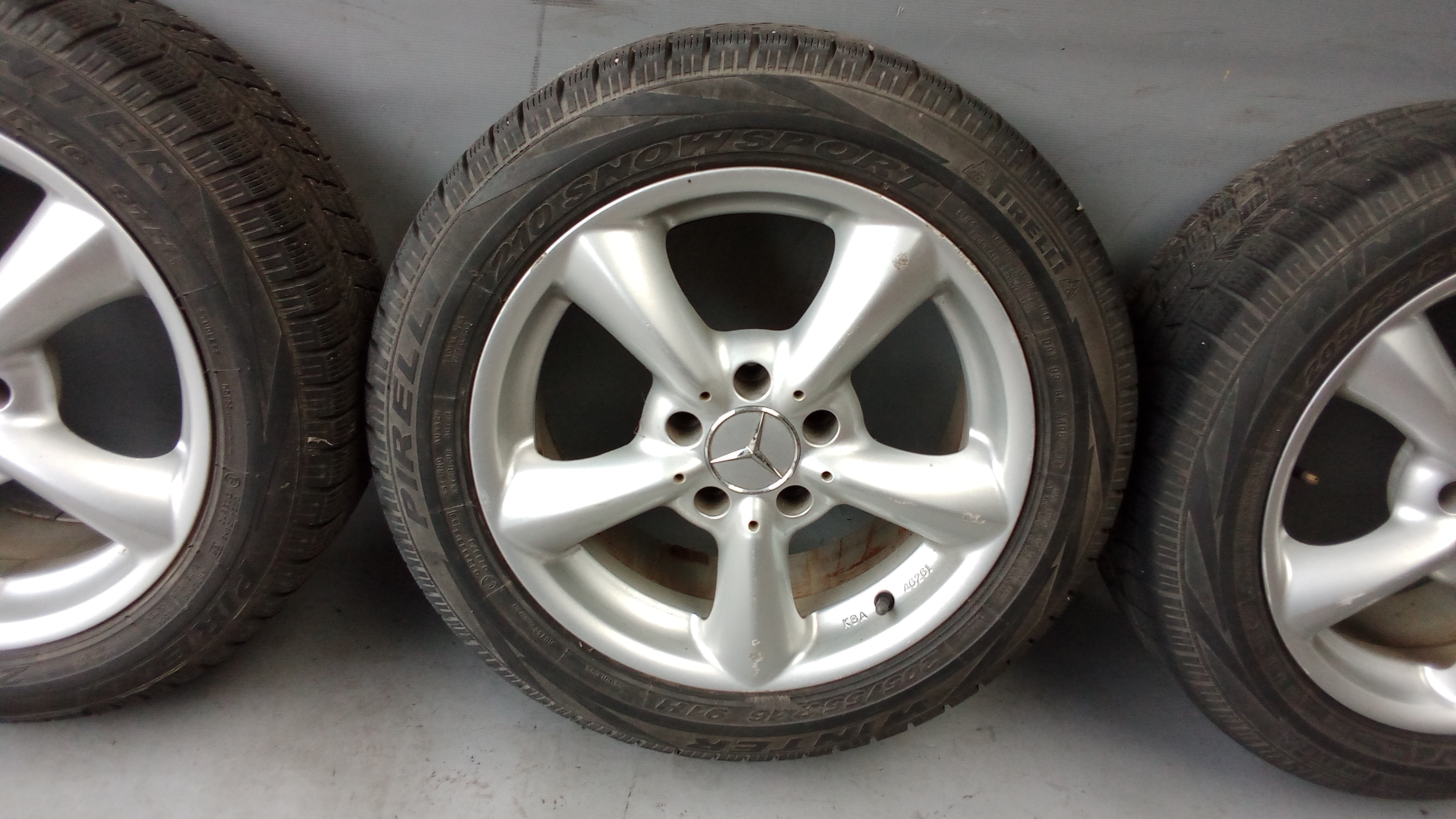 KBA46261 Mercedes W202 R170 Alufelgen + Winterreifen 7x16 et38 205 55 R16 #HK