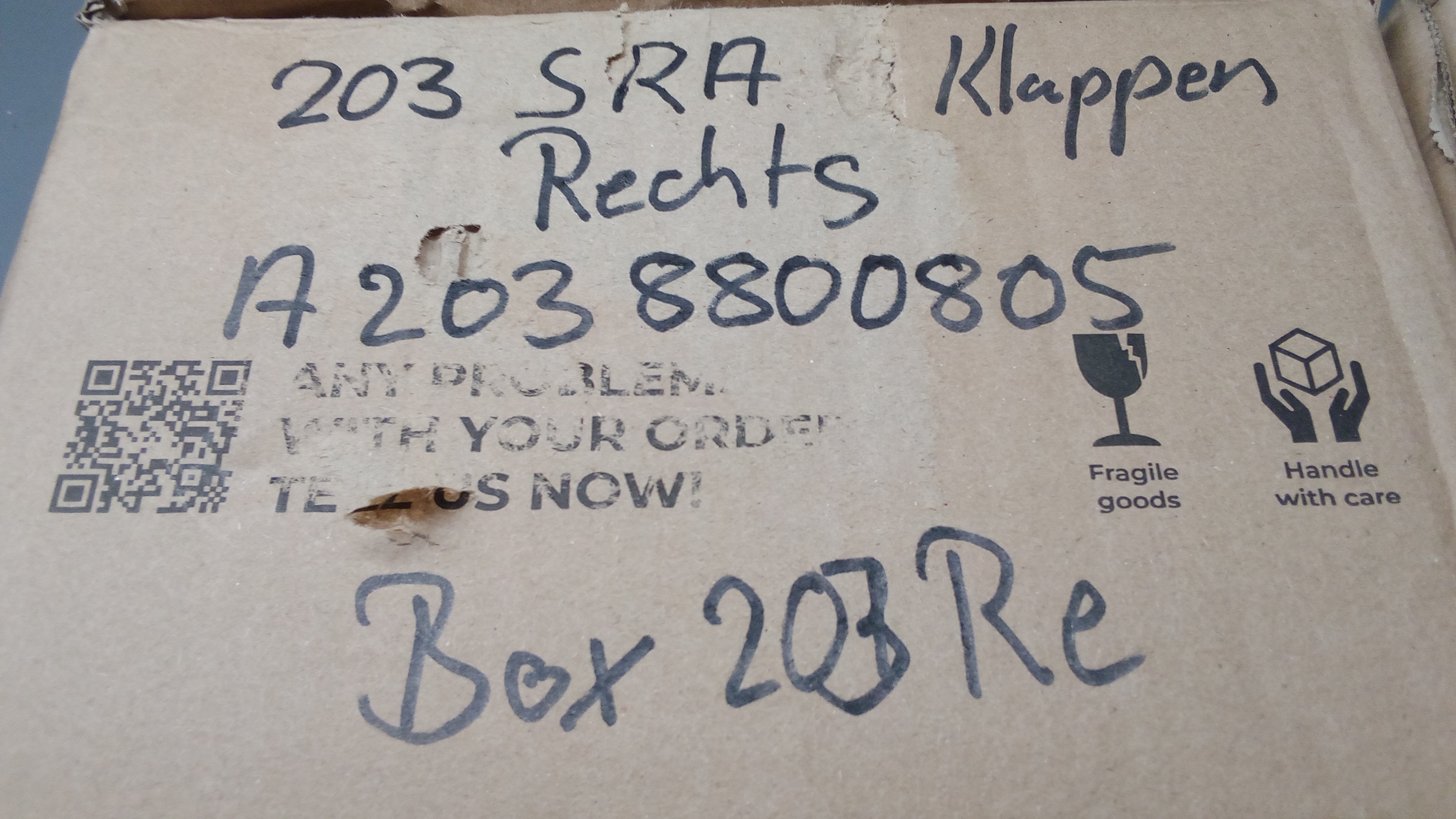 A2038800805 Mercedes W203 Abdeckung für SRA Scheinwerferreinigung Rechts