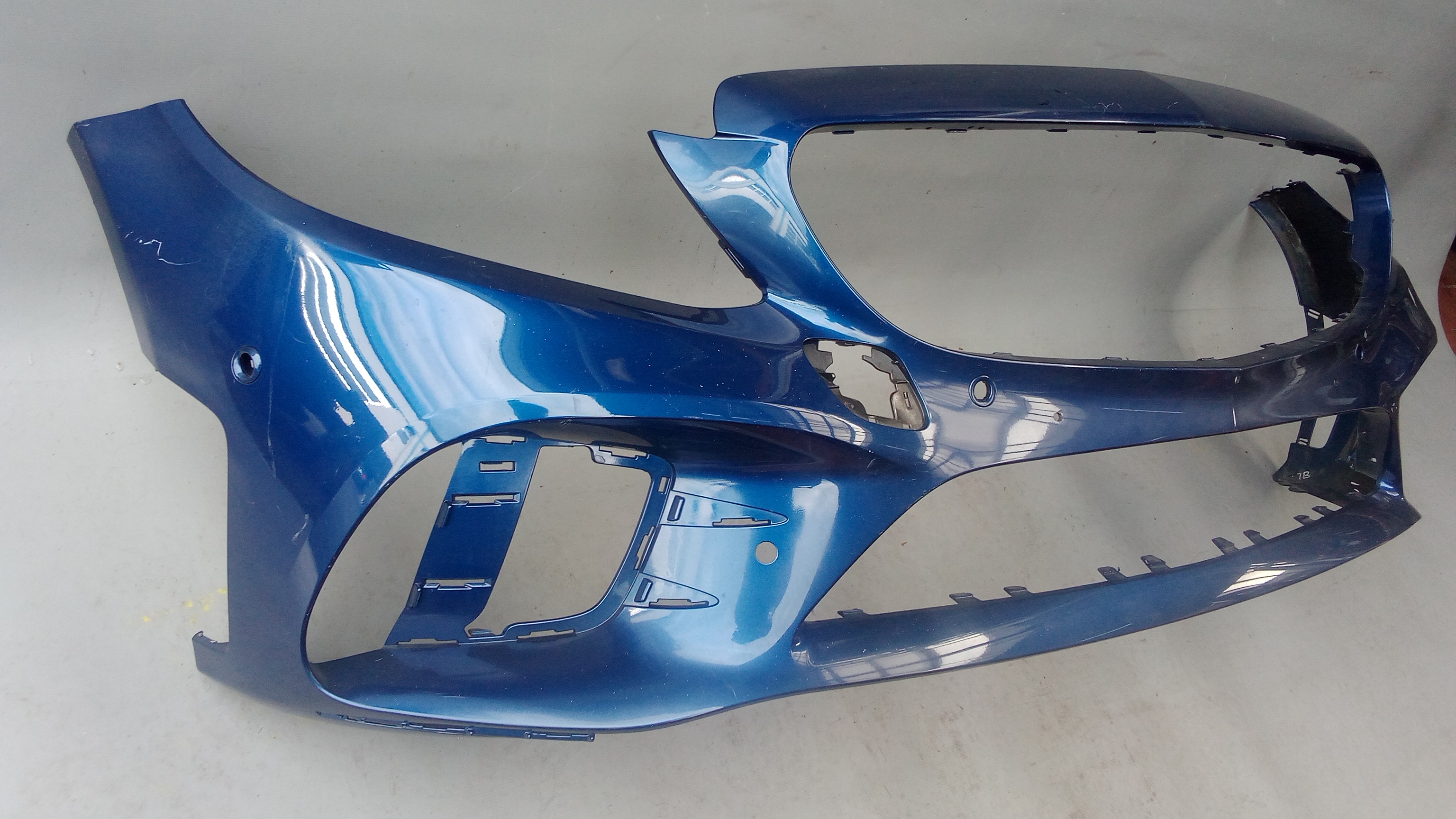 A2058802505 Mercedes W205 AMG C-Klasse Stoßstange Vorne Blau Metallic #3K