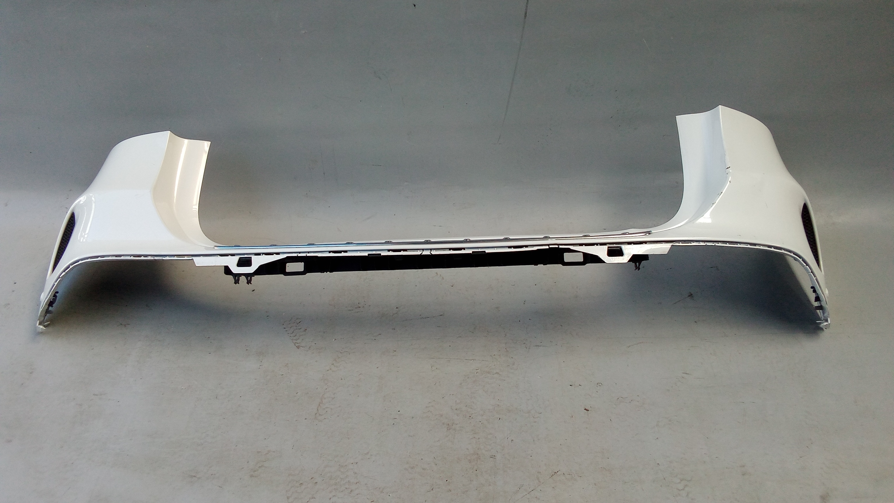 A2478850306 144 Mercedes W247 H247 GLA AMG Stoßstange Hinten Weiss #47