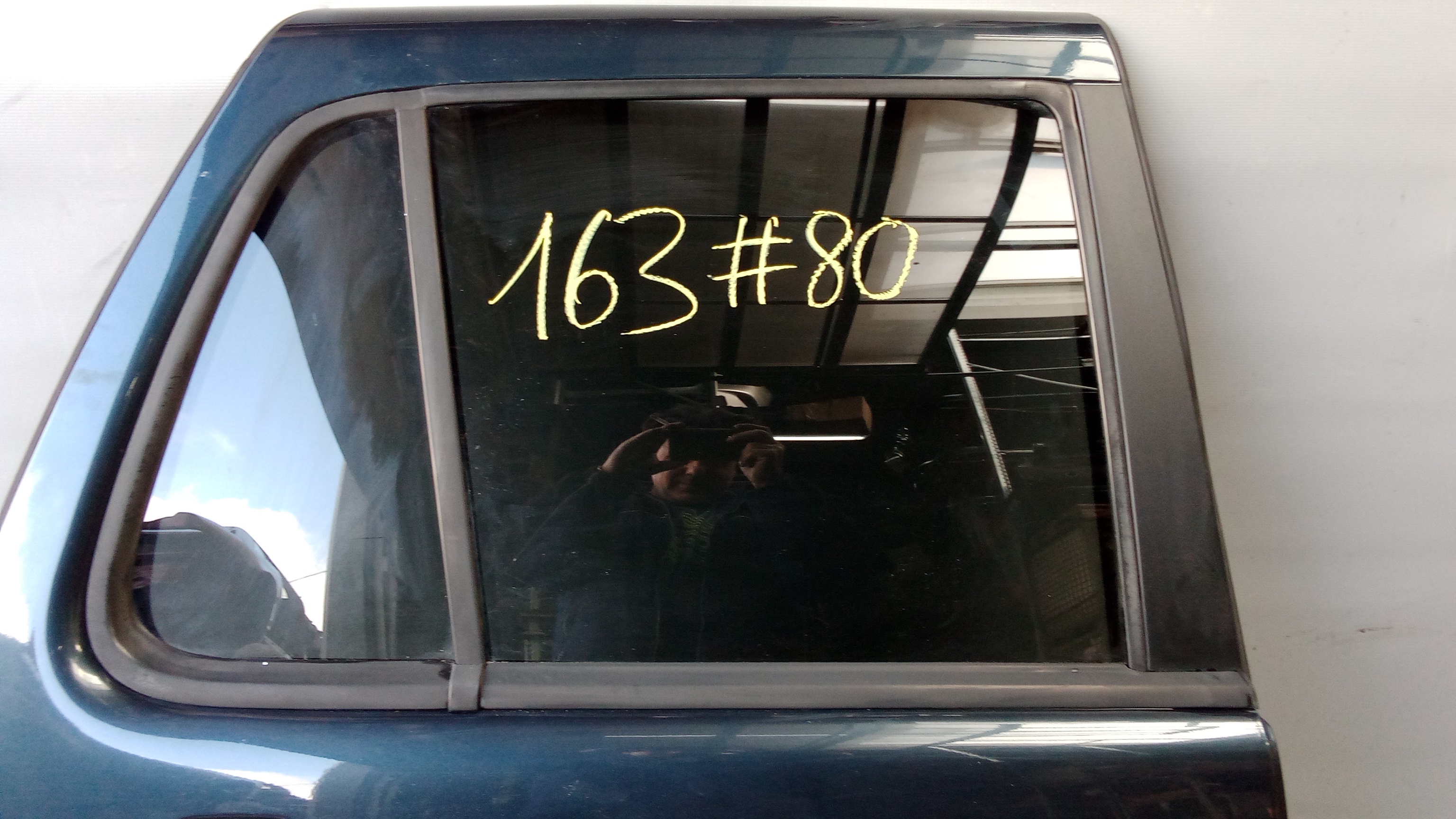 A1637301605 189 Smaragdschwarz W163 M-Klasse ML Fondtür Tür Hinten Rechts #80