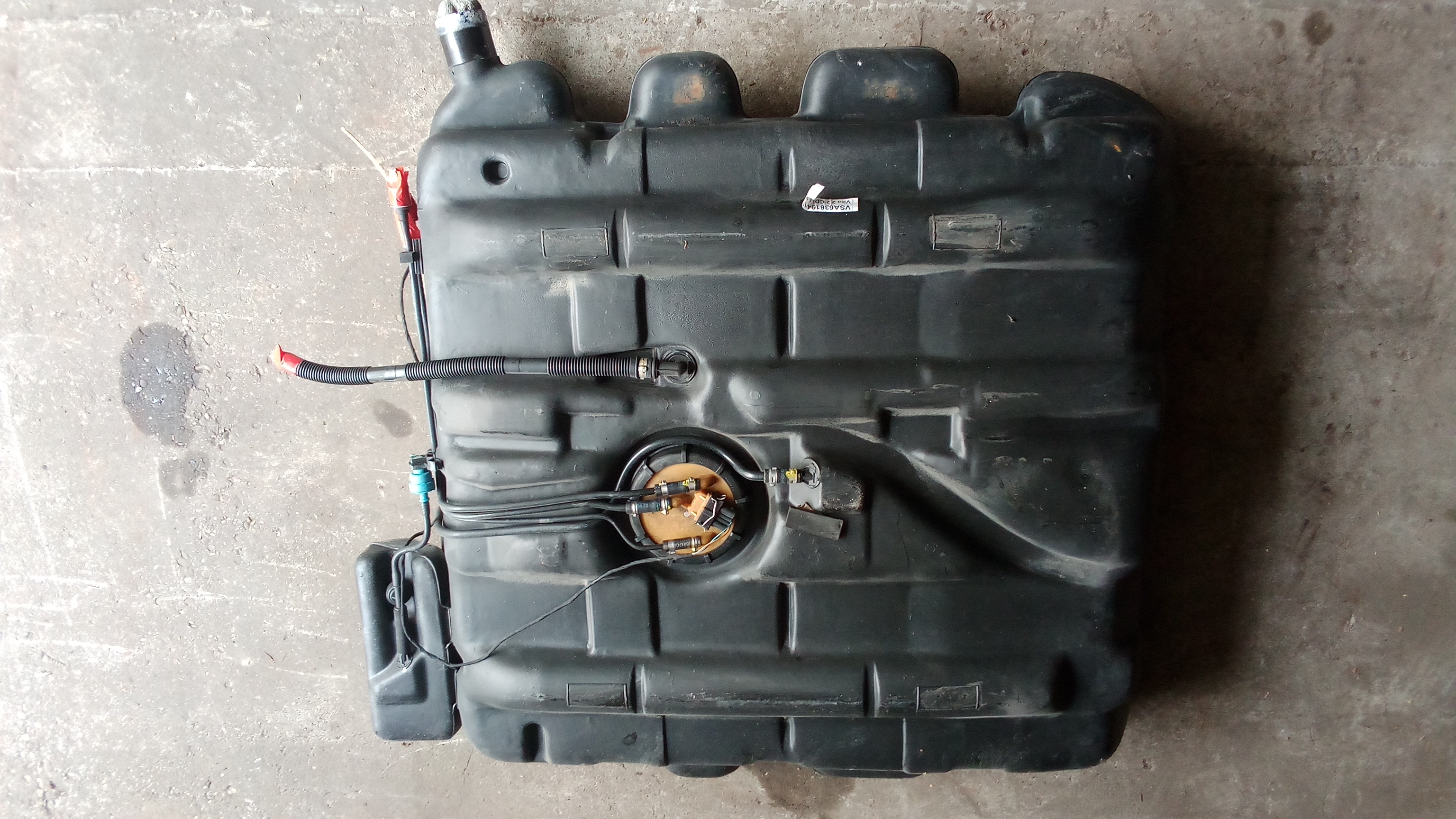 Mercedes W638 Vito Viano Diesel Tank Kraftstofftank Tankgeber A6384710701 / A6385420904 #6