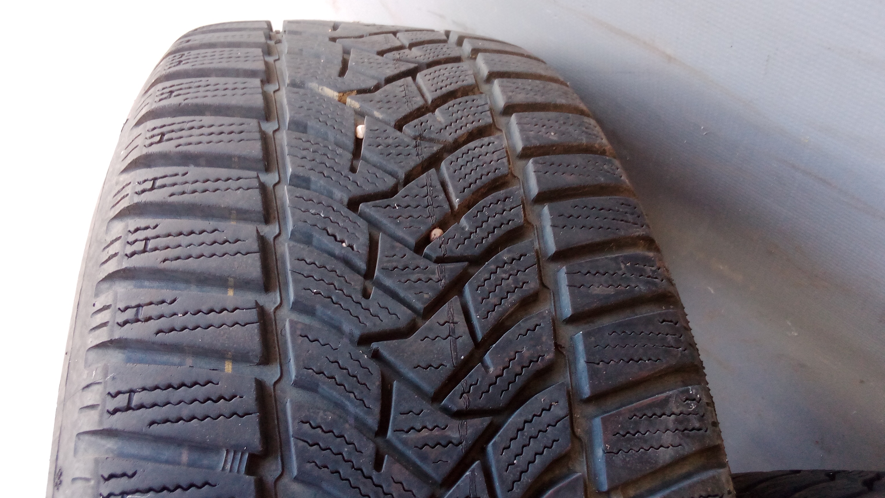 A2034010702 Mercedes W203 C-Klasse Alufelgen + Winterreifen 205 55 R16 91H #XM